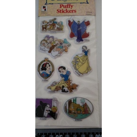 Rare Vintage Disney's Snow White And The Seven Dwarfs Puffy Stickers She… - Picture 3 of 6